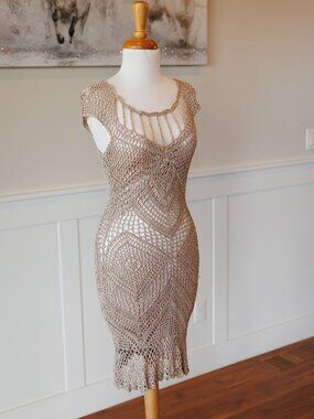 Sue Wong vintage crochet midi cocktail dress, tan gold brown Size medium